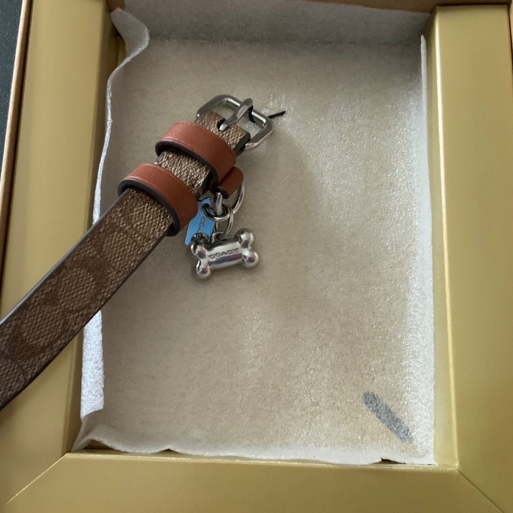 Small Coach Dog Collar Saddle Brown/Khaki (Signature C) - New In Box